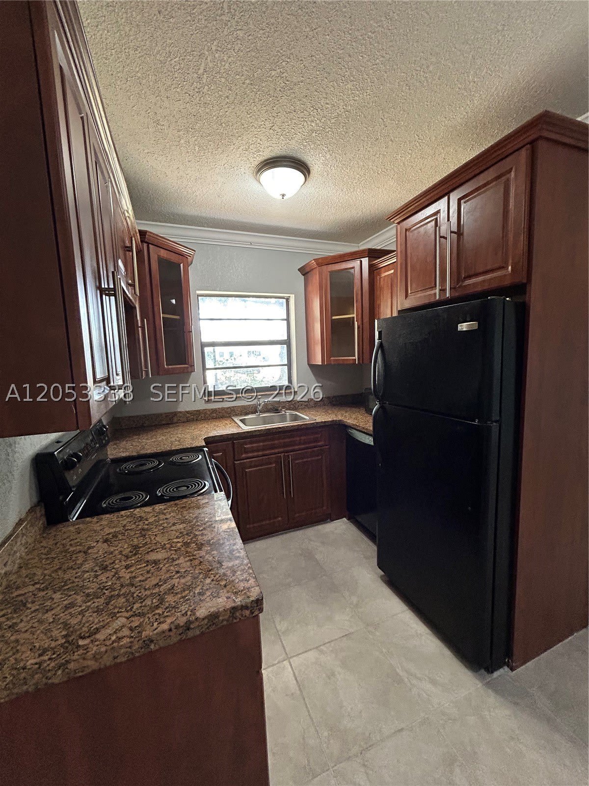 1925 Madison St – photo 5