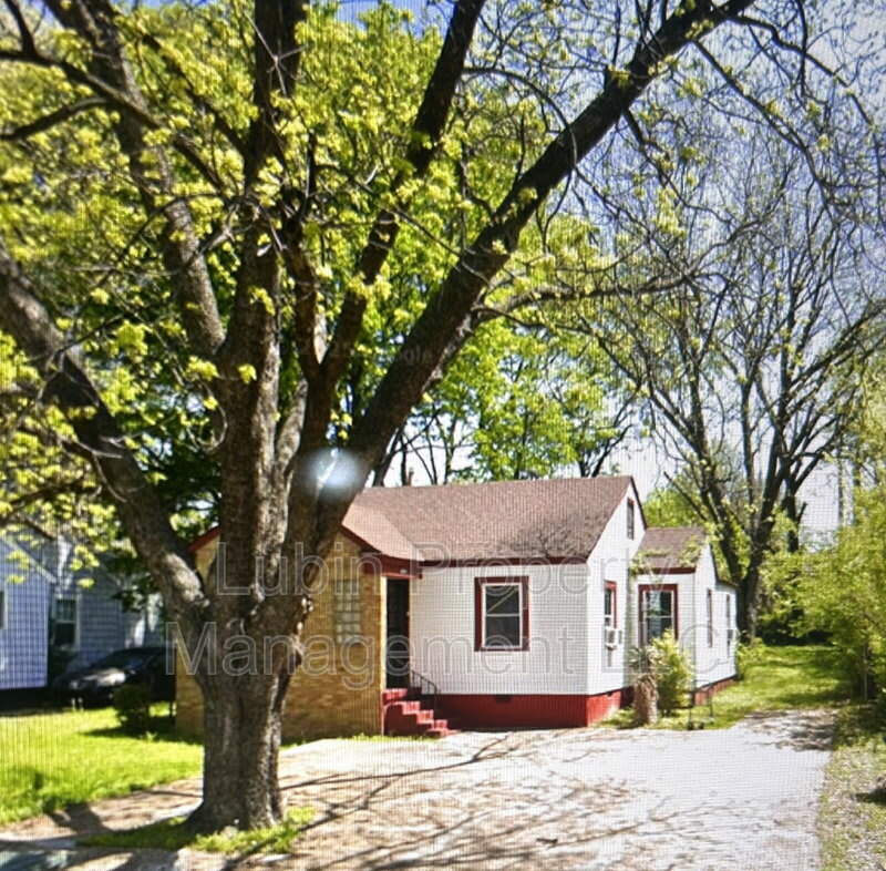 1866 Valley Blvd – photo 1