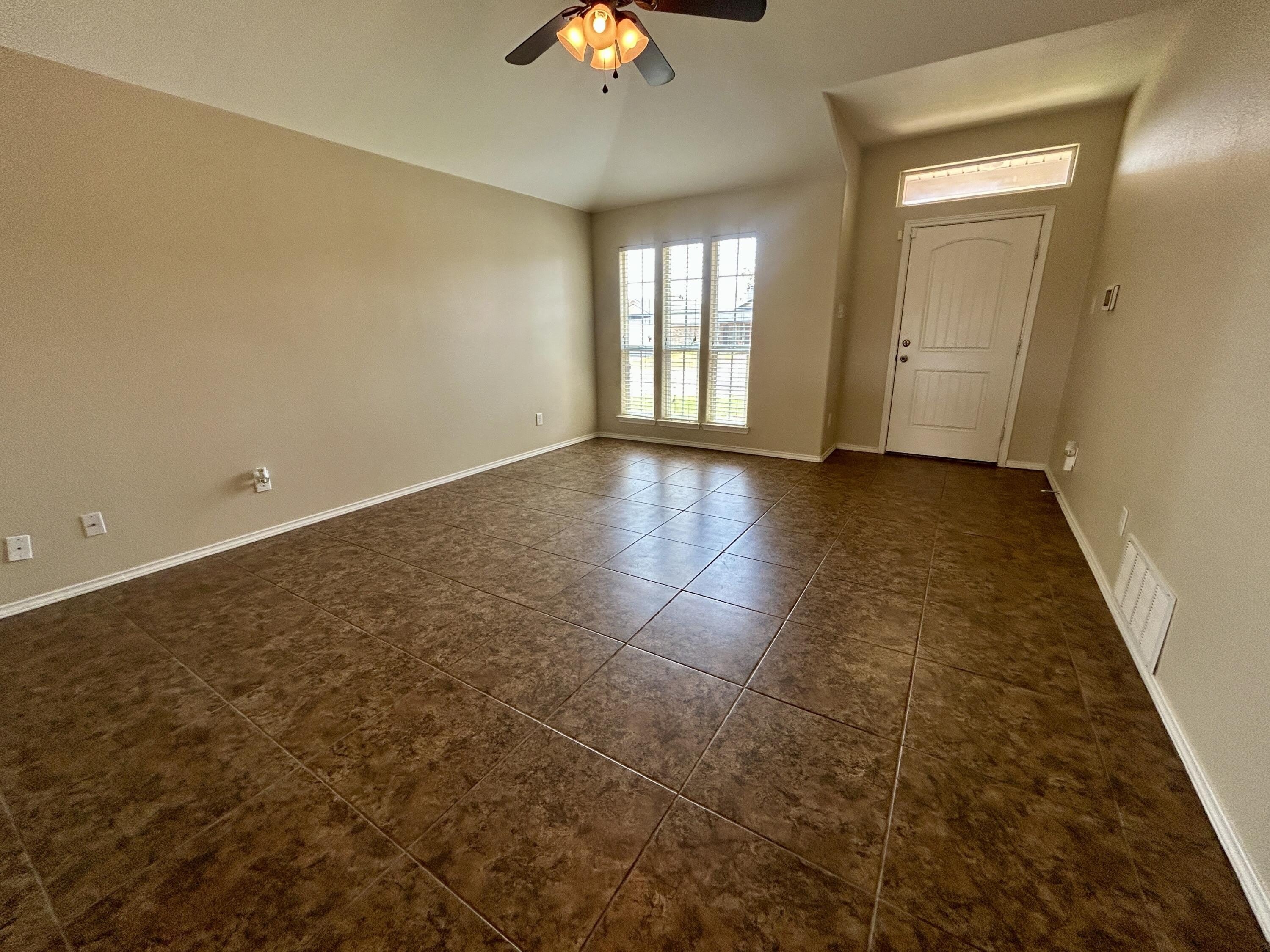 6910 95th Street – photo 2