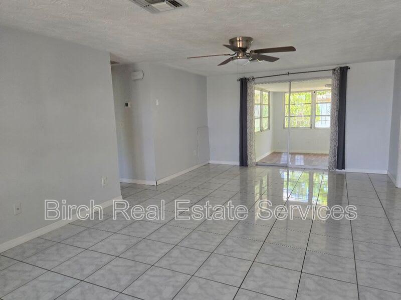 4328 Baden Dr – photo 4