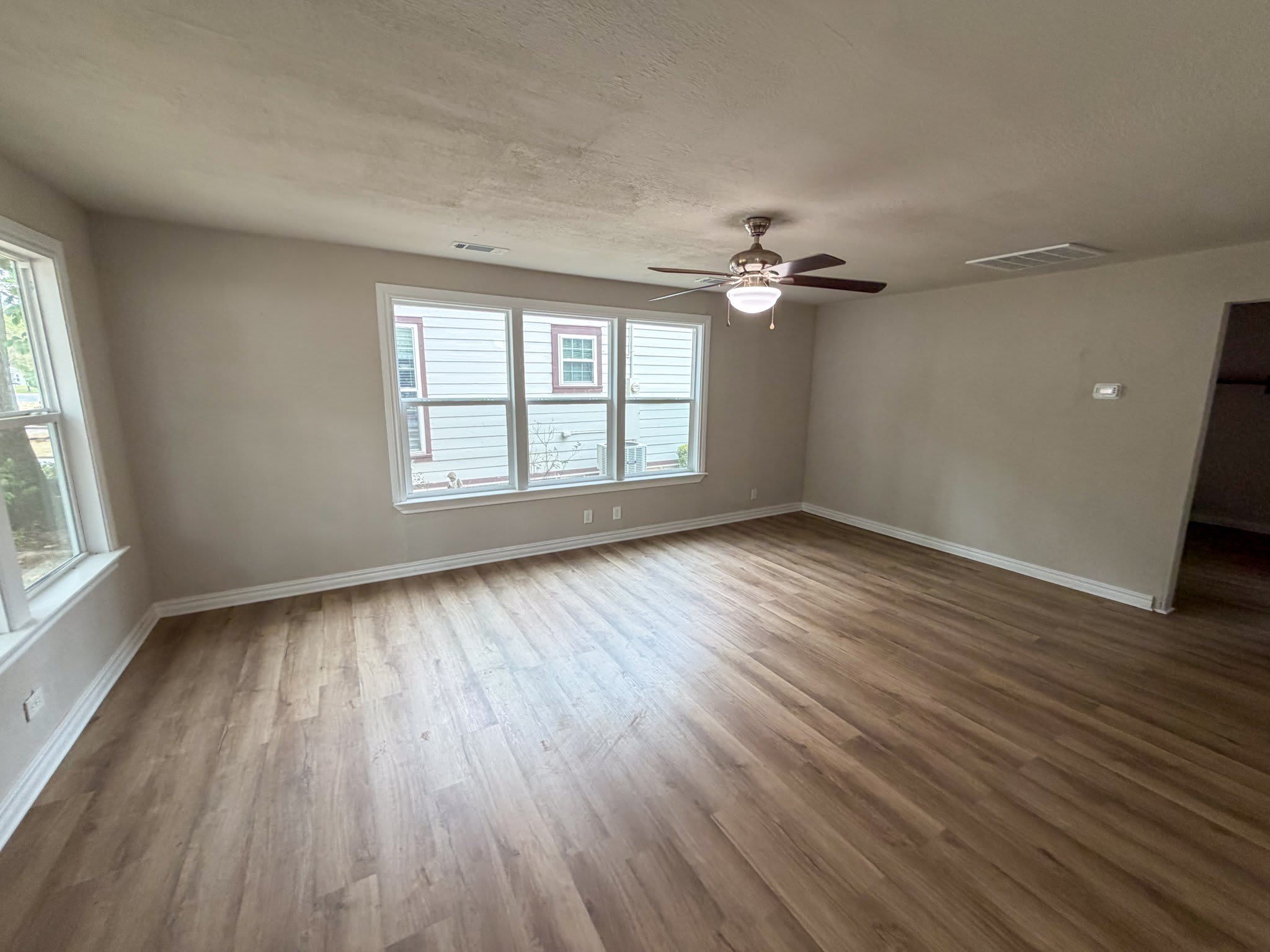 1527 W Gandy Street – photo 3