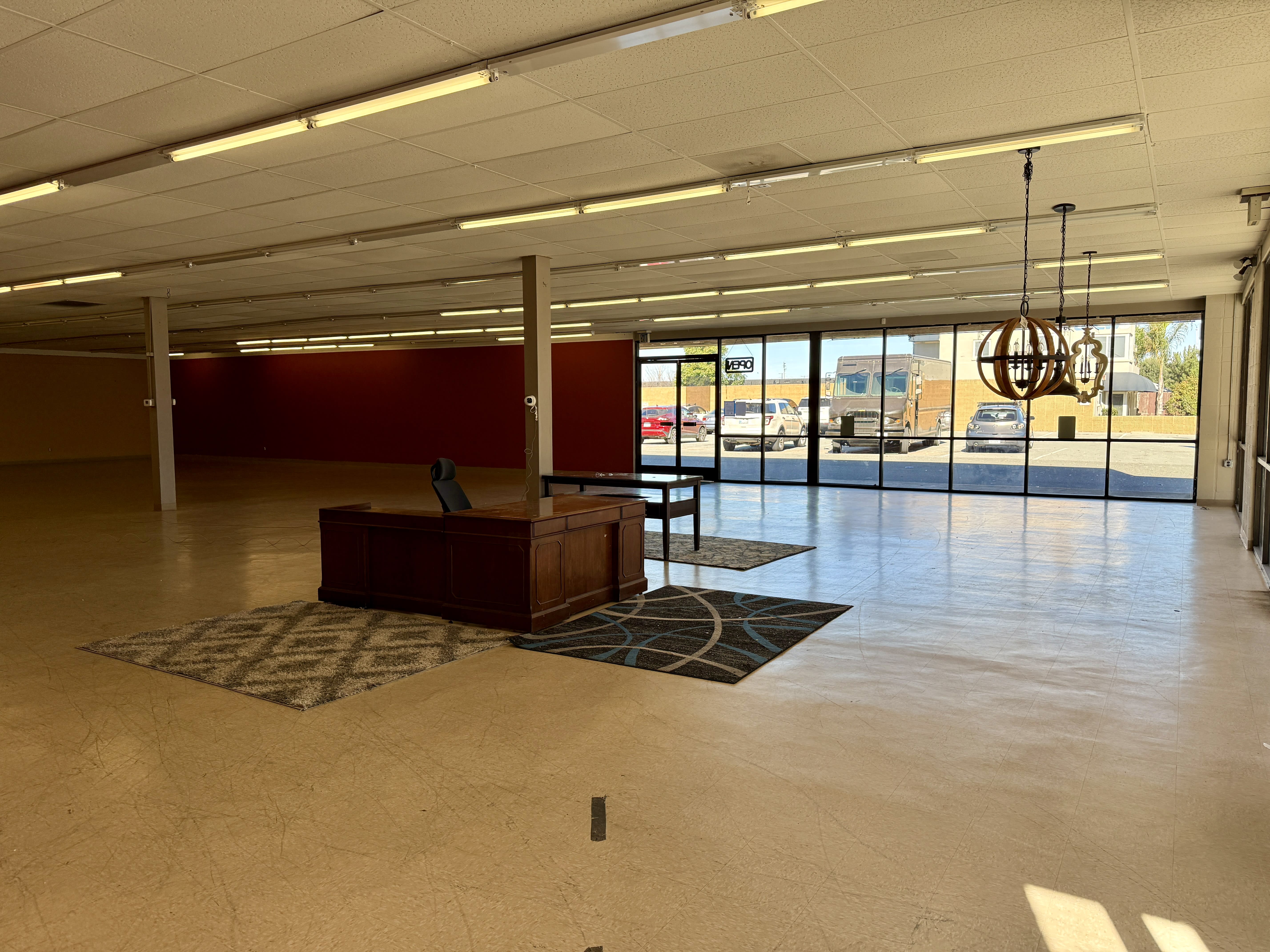 1135 N Main St – photo 5
