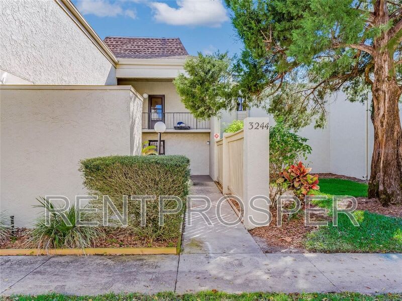 3242 S. Semoran Blvd. – photo 1