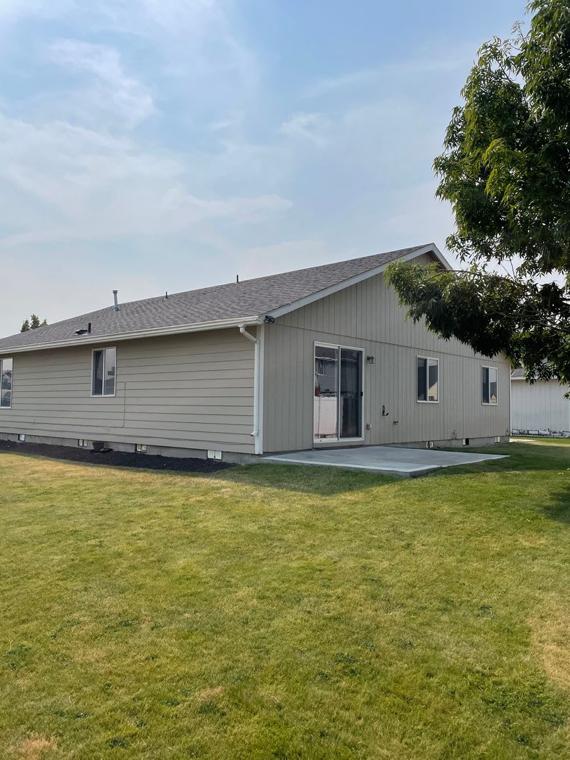 Price Drop! Spacious 1,520 Sq. Ft. Home with WSG included! – photo 3