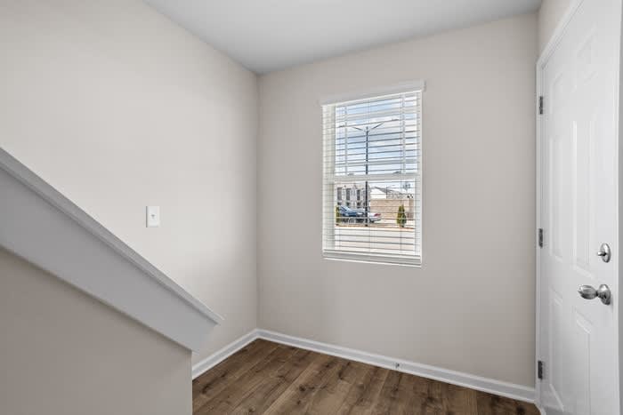 1023 Peony Lane – photo 2