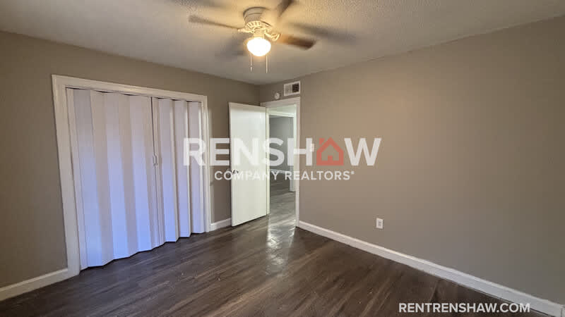 3247 Thirteen Colony Mall 3a – photo 1