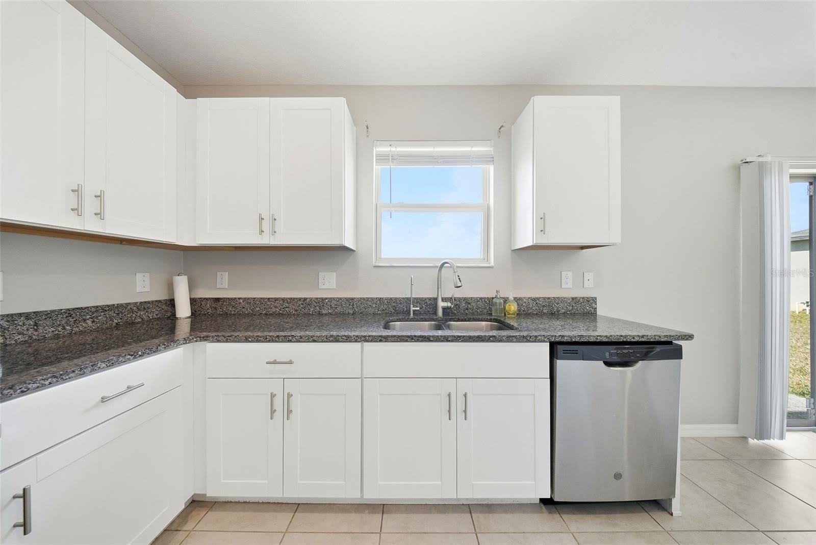 15617 CHARR ISLAND Street – photo 3