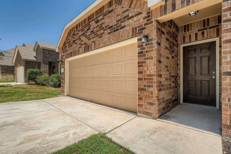 13927 Laurel Branch – photo 3