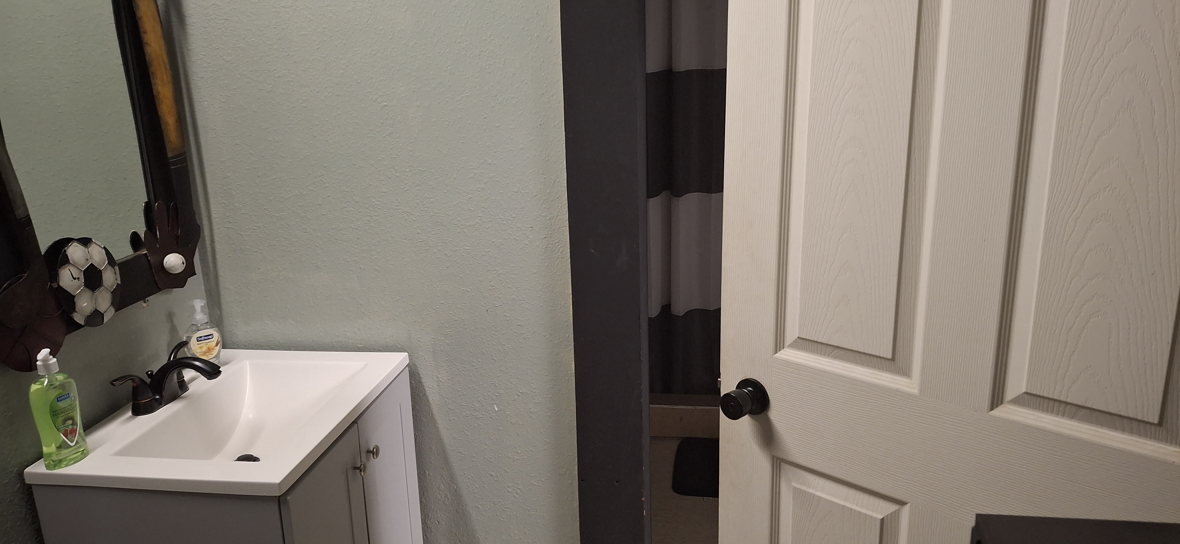 401 Luverne St. W – photo 1