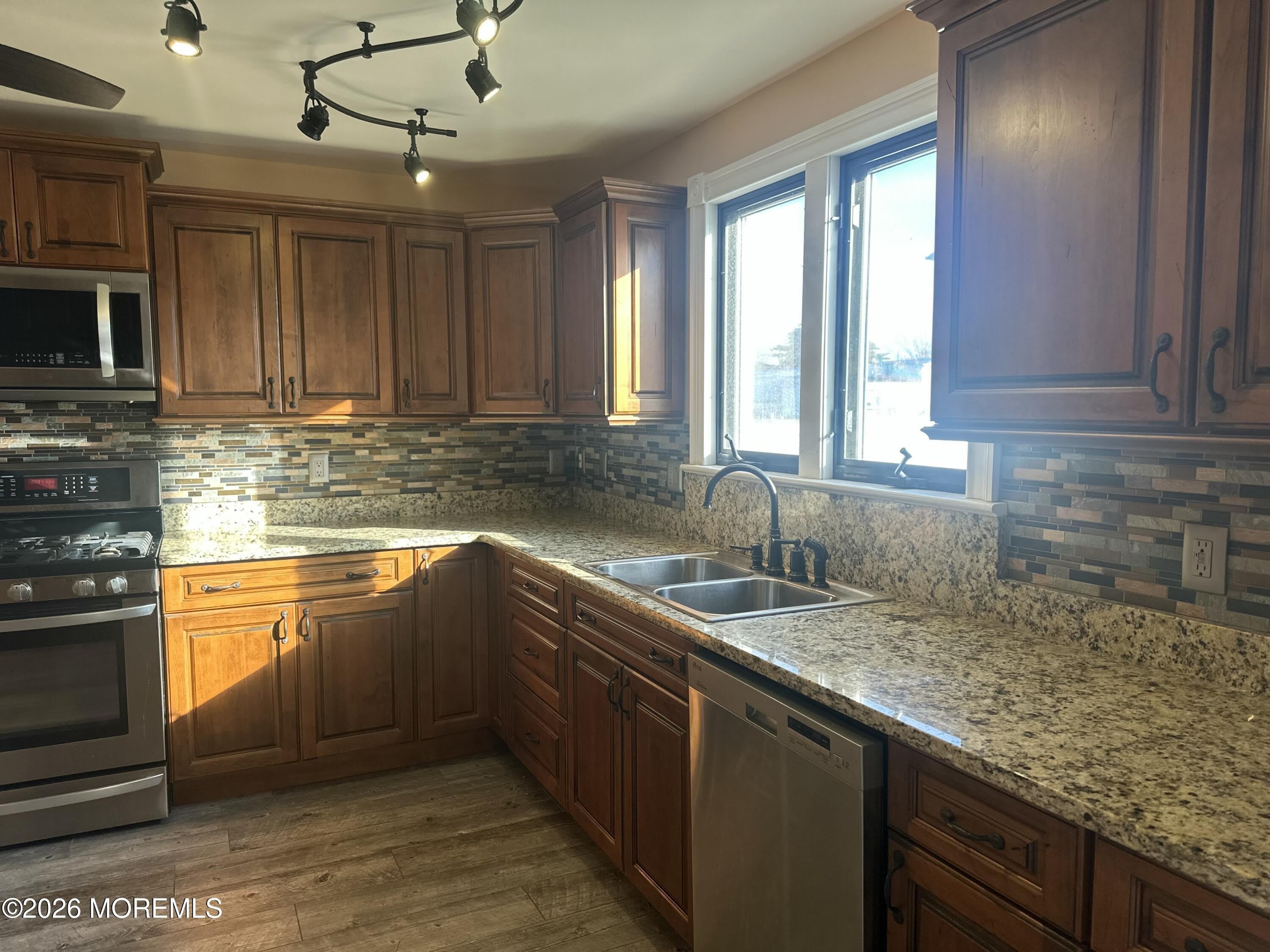 202 Monmouth Boulevard – photo 2