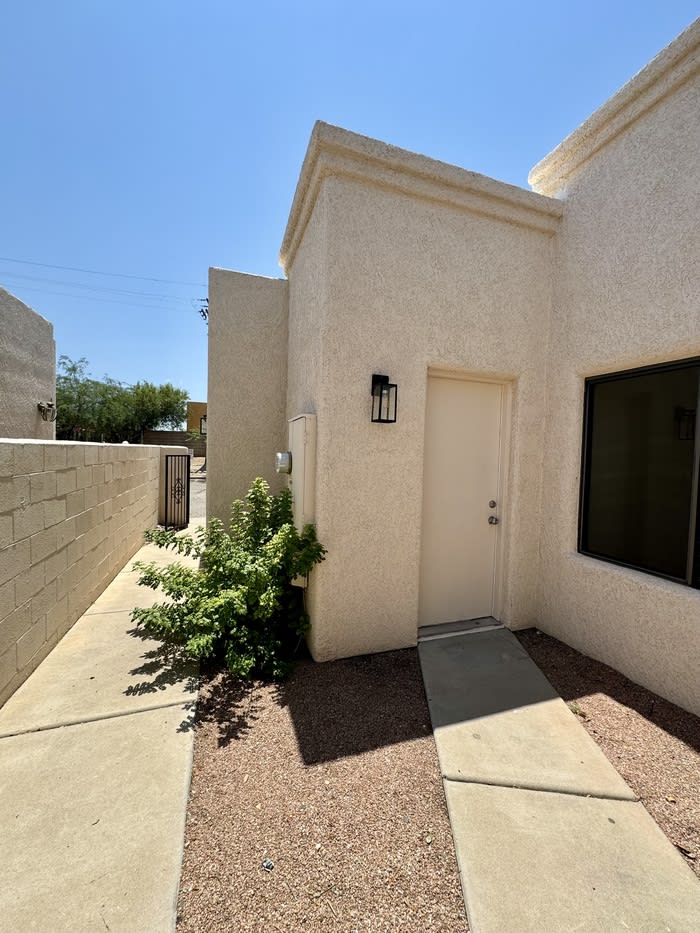 7847 East Roget Drive – photo 5