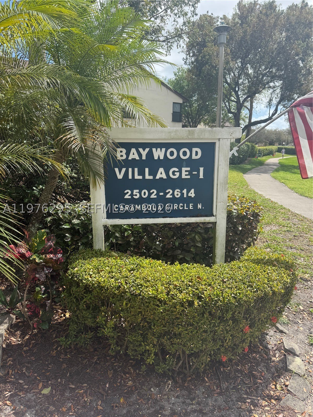 2590 Carambola Cir N – photo 2