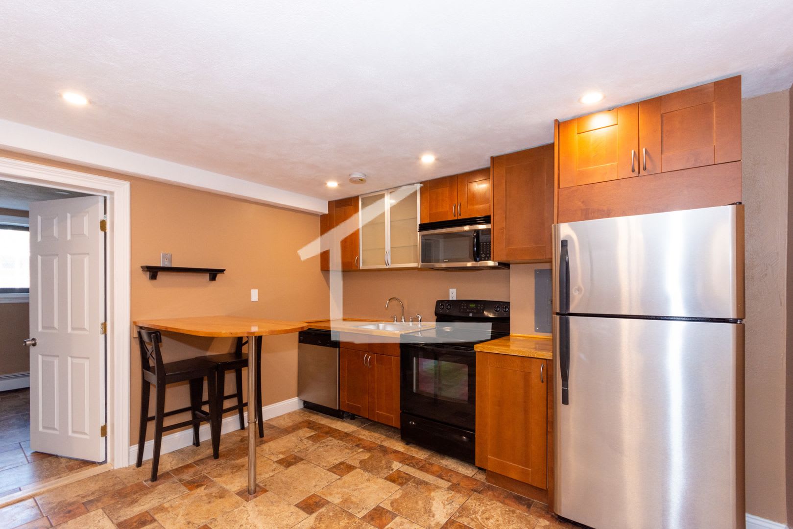 48 Gardner St #2B Boston MA 02134 – photo 4