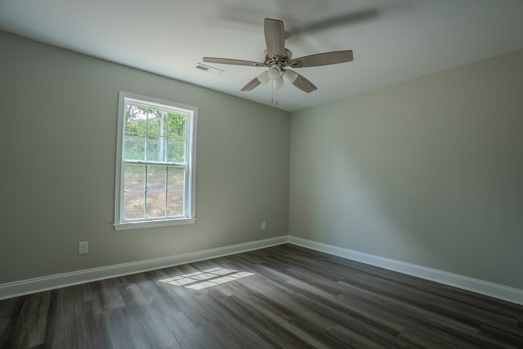 139 Harrison Lane – photo 5