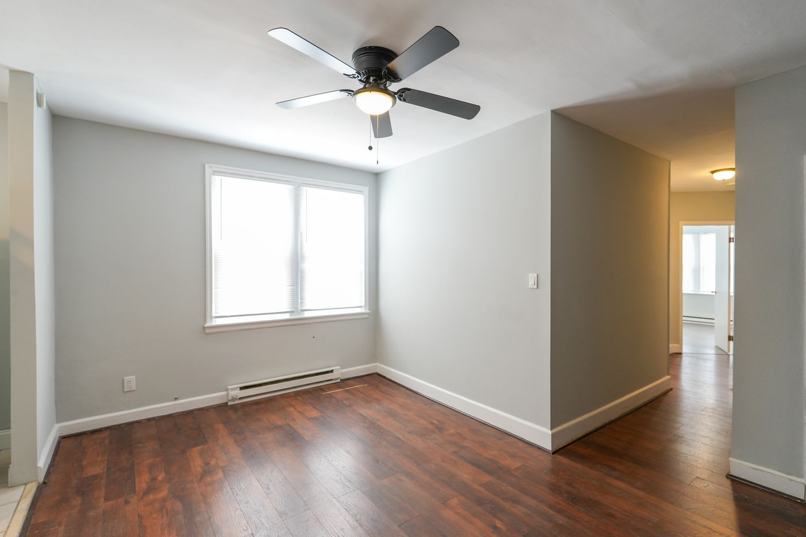 Bright 2BR/1BA First-Floor Apartment in West Oak Lane — Pets Welcome, Water Included – photo 4