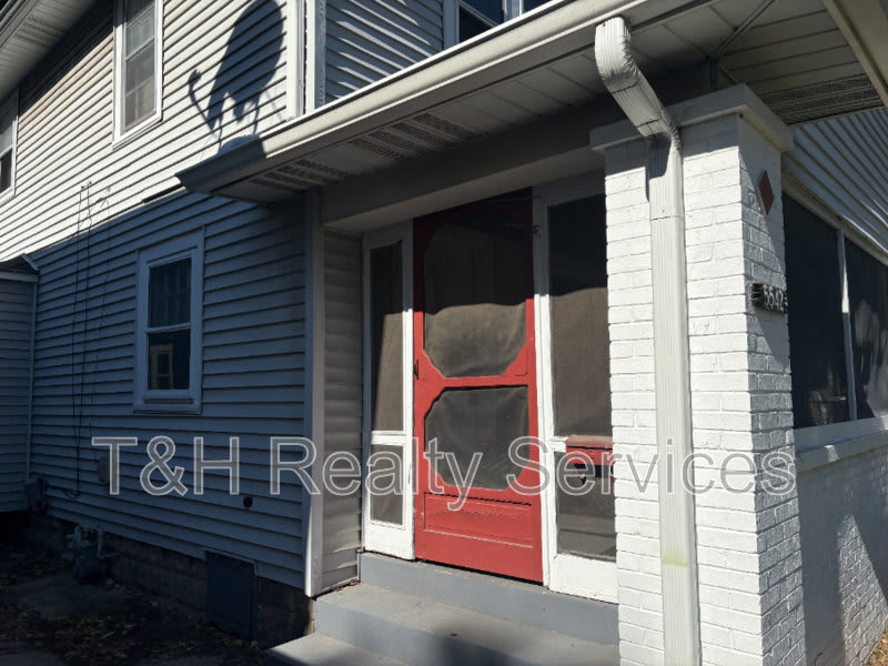 5542 North College Avenue – photo 5