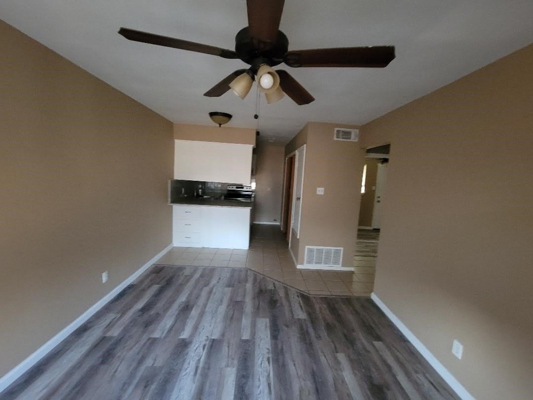 80 Lori Drive – photo 2