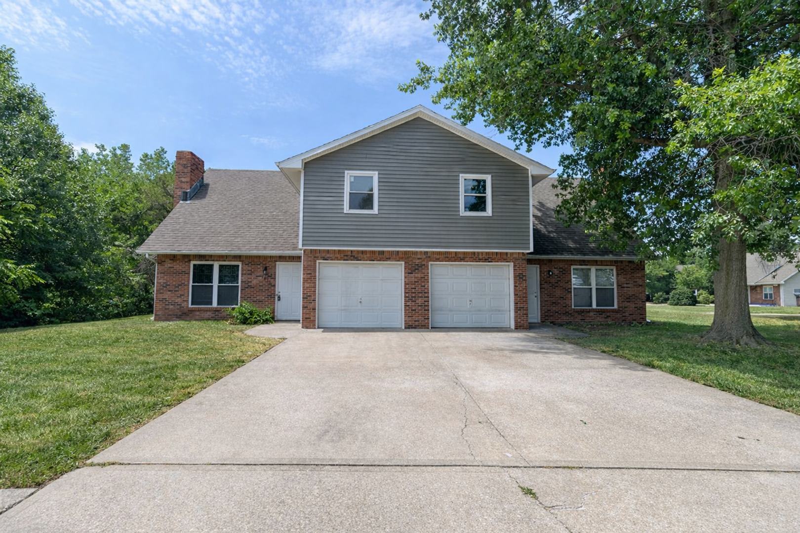 3 Bedroom Southside Duplex – photo 1