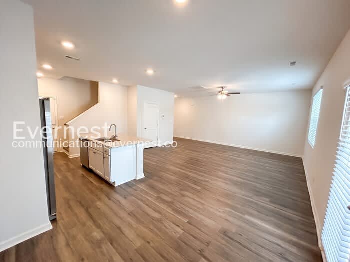 209 Maple Spring Trail – photo 5