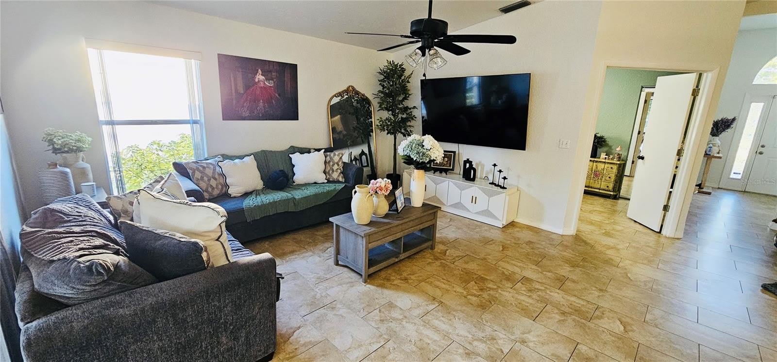2068 PREYMORE Street – photo 3