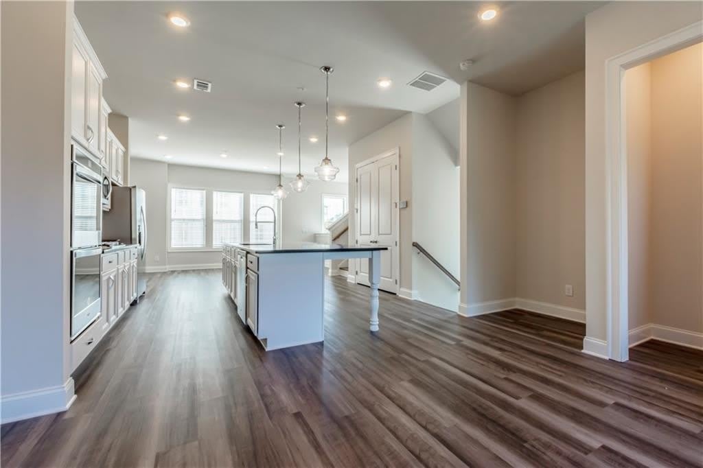 1662 Mountain Top Lane – photo 4