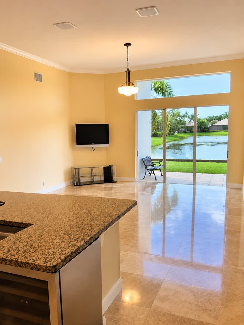 4 Bedroom single family home in Boca Isles South upscale gated community – photo 4