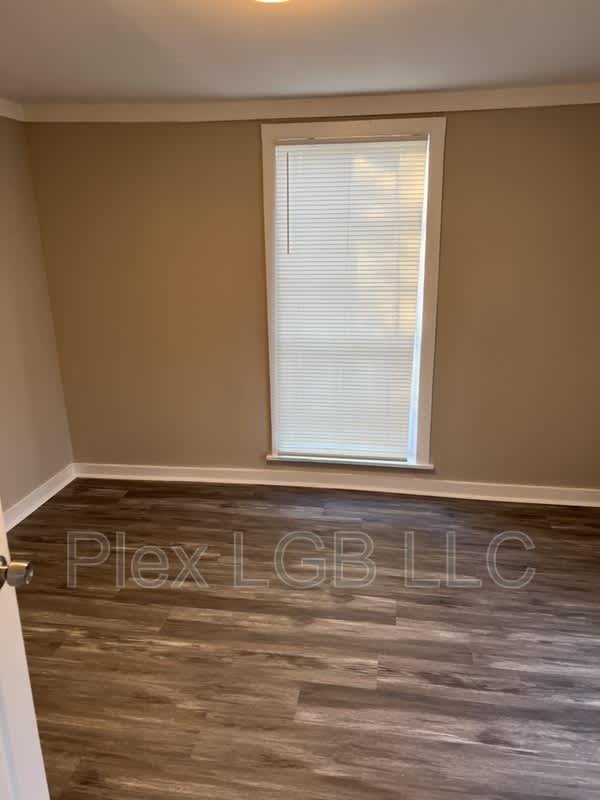 405 Render Street – photo 3
