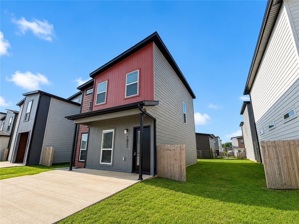 1031 Boardwalk Avenue – photo 2