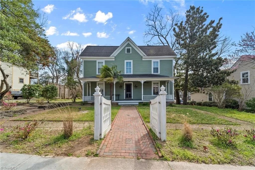 917 Walker Ave – photo 2