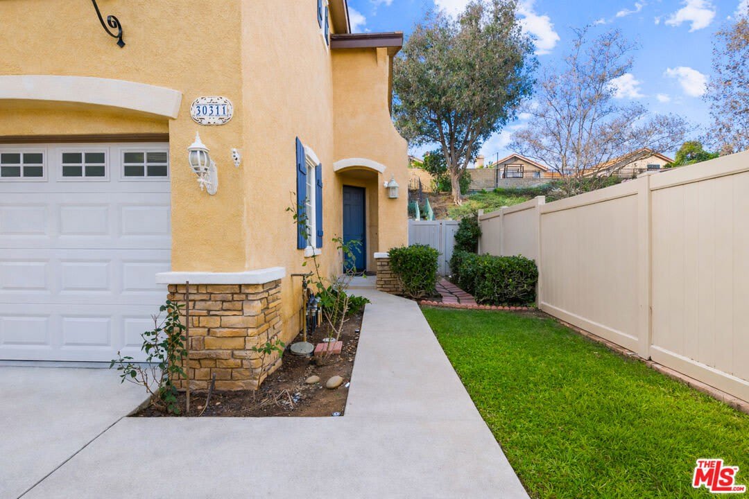 30311 Ashfield Ct – photo 3