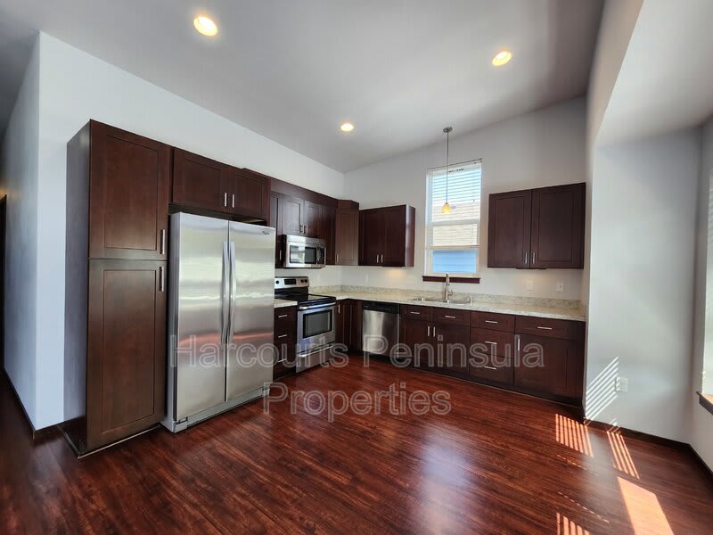1224 5Th Street – photo 1