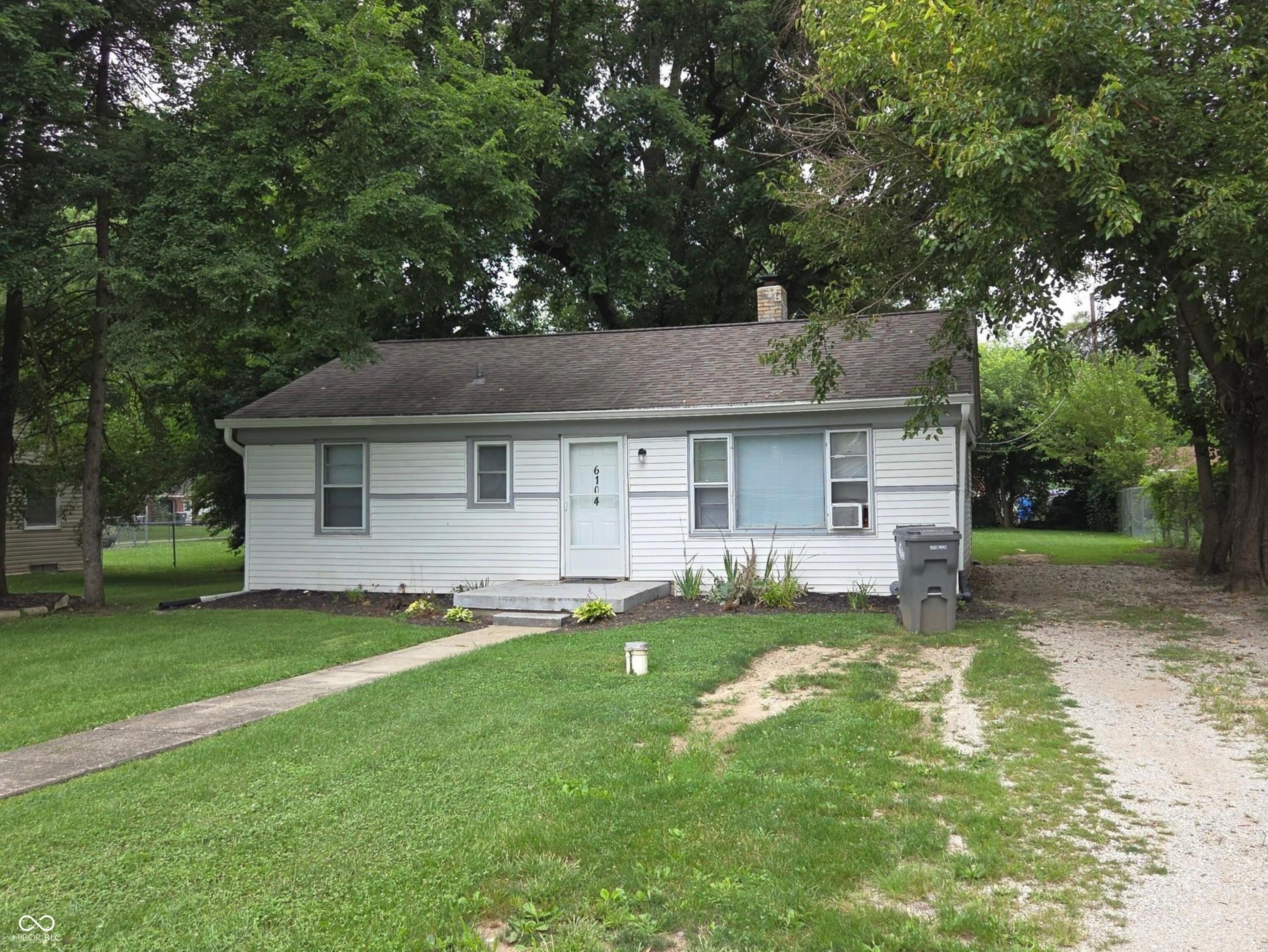 6104 Bettcher Avenue – photo 3