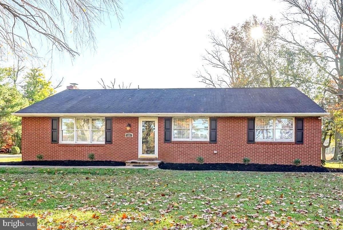 123 THIES Road – photo 1