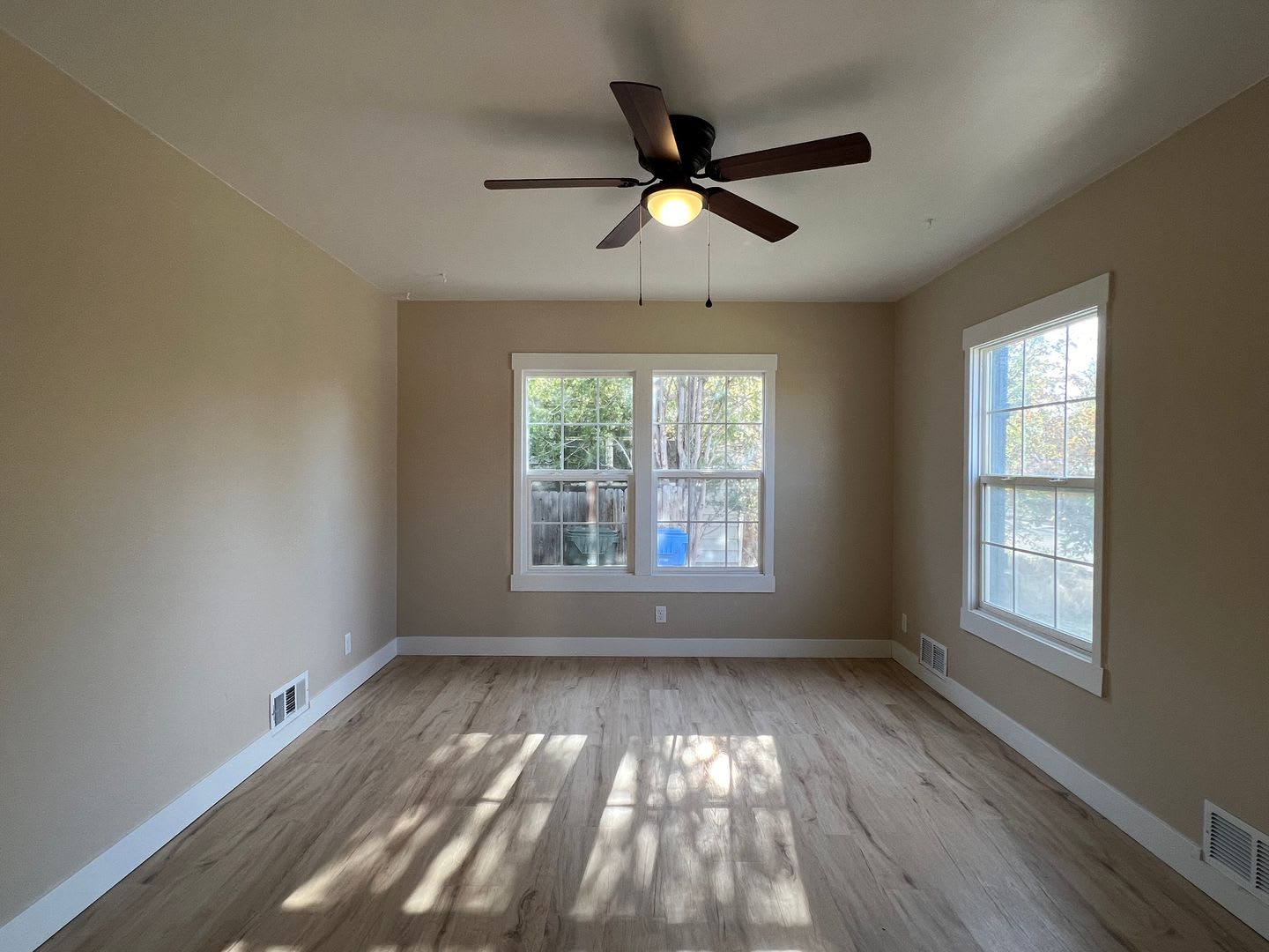 Super Clean Updated University Area Home – photo 3