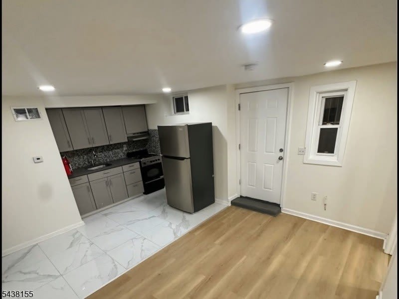 7 Circle Ave – photo 4