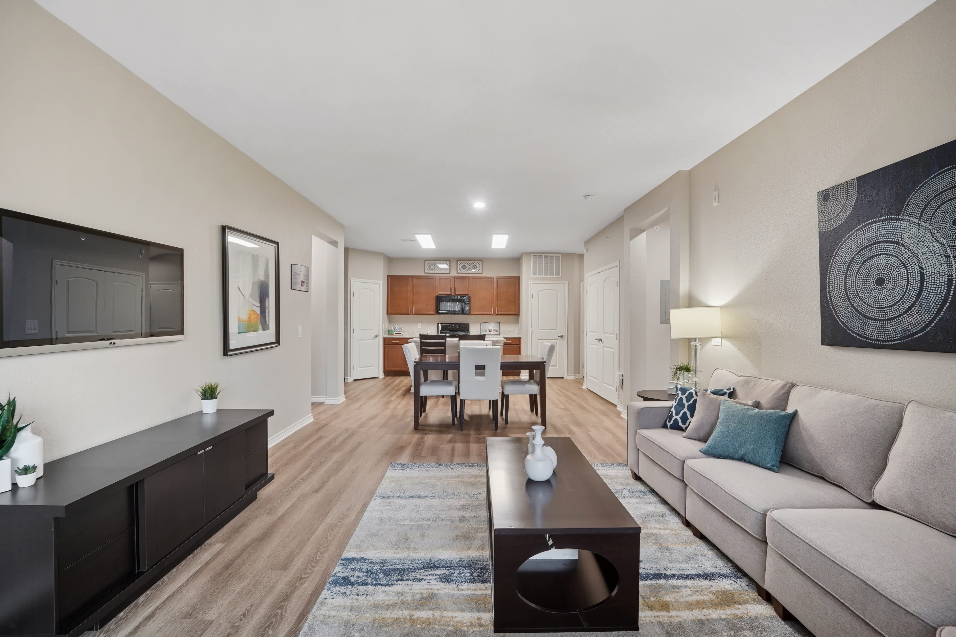 Solaire Apartments – photo 2