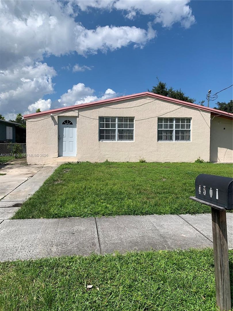 4501 SW 25th Street 0, West Park, FL 33023 – photo 4