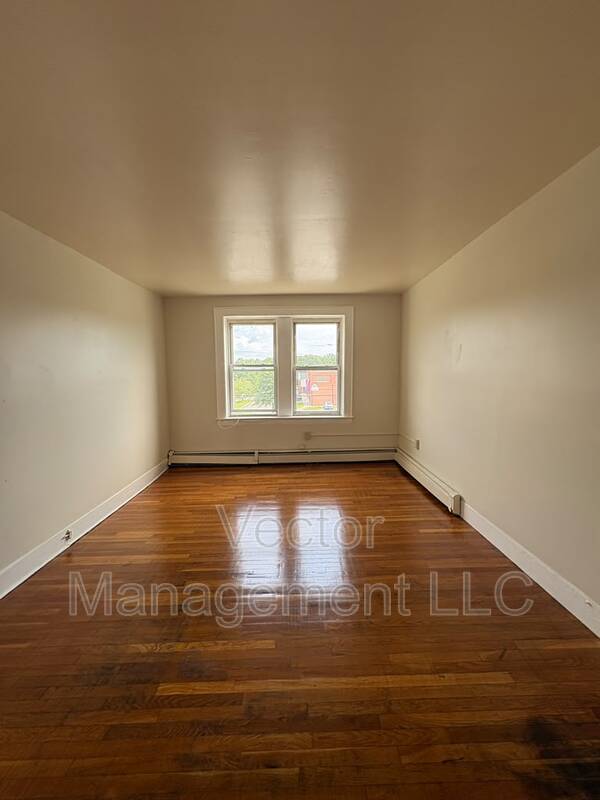 1160 Dixwell Avenue – photo 3