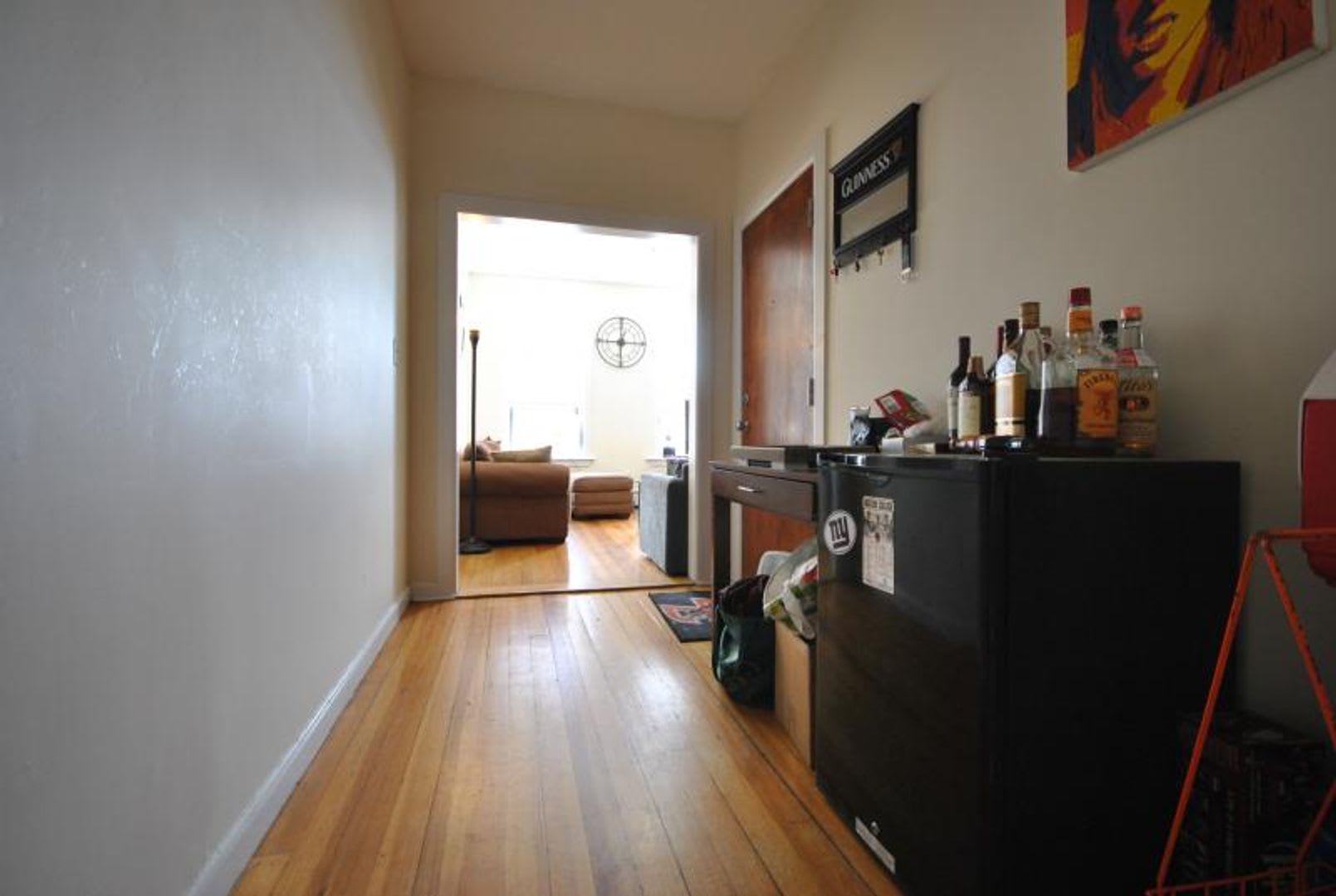 No Brokers Fee Unit on Cleveland Circle, Central Heat, Laundry, on a Site, Parking for Rent, Eat-in Kitchen – photo 2