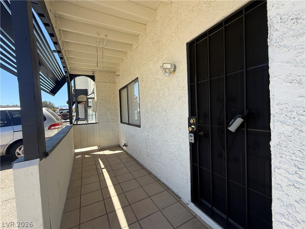6208 Ilanos Lane – photo 1
