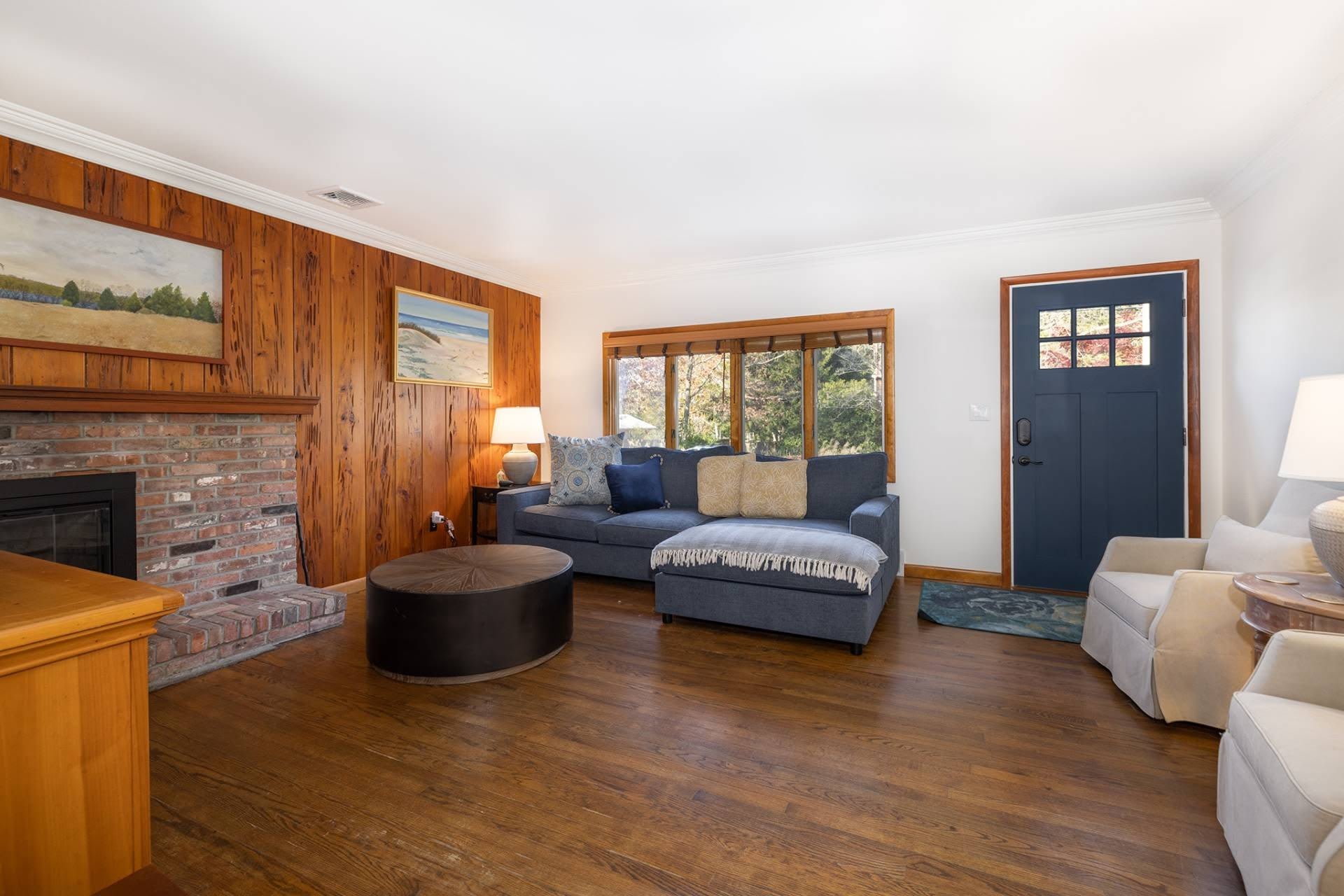 8 Susan Street – photo 5