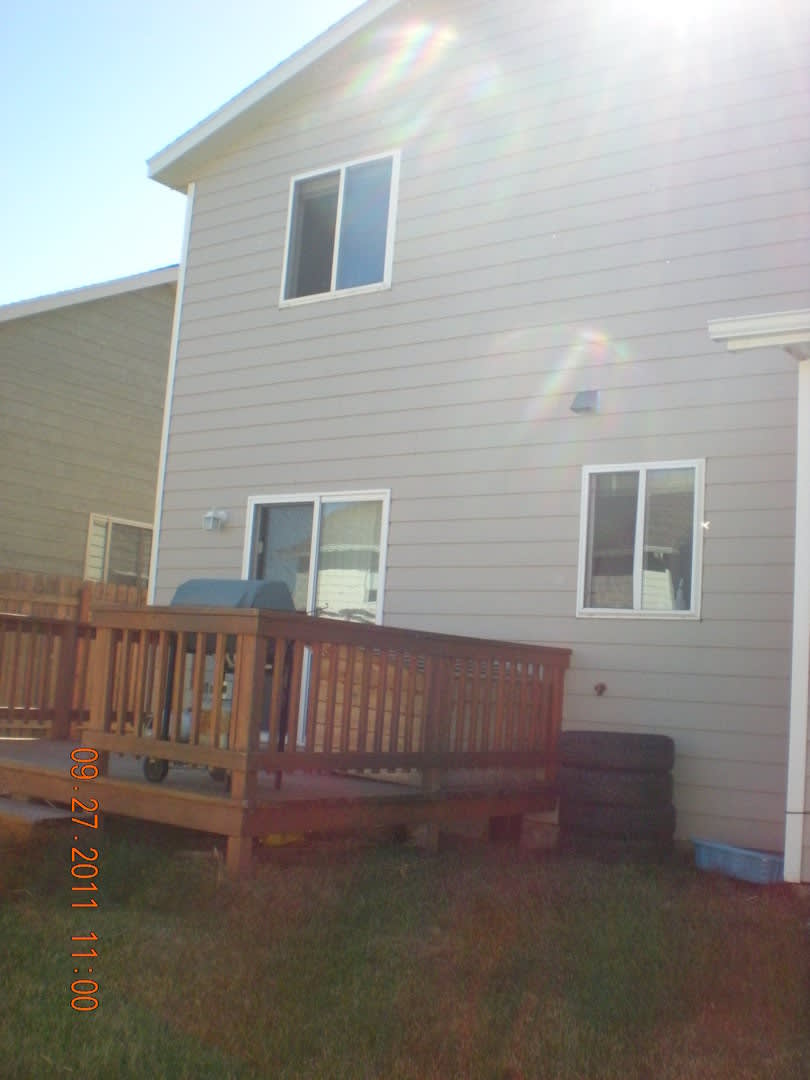 Pet Friendly 3 Bedroom 2 Bathroom Duplex – photo 2