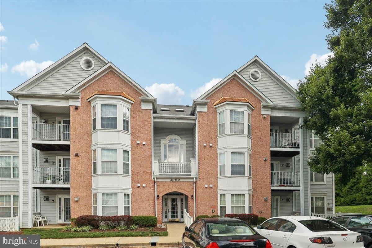 2000 PHILLIPS Terrace – photo 1