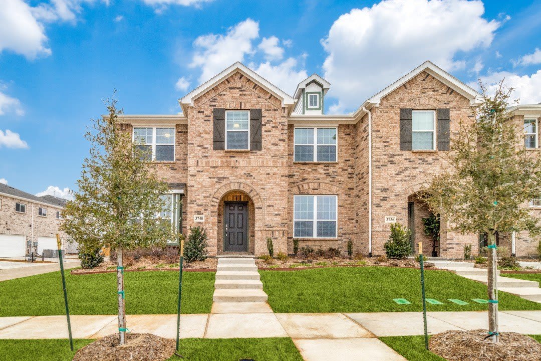 3740 Paradise Way – photo 1