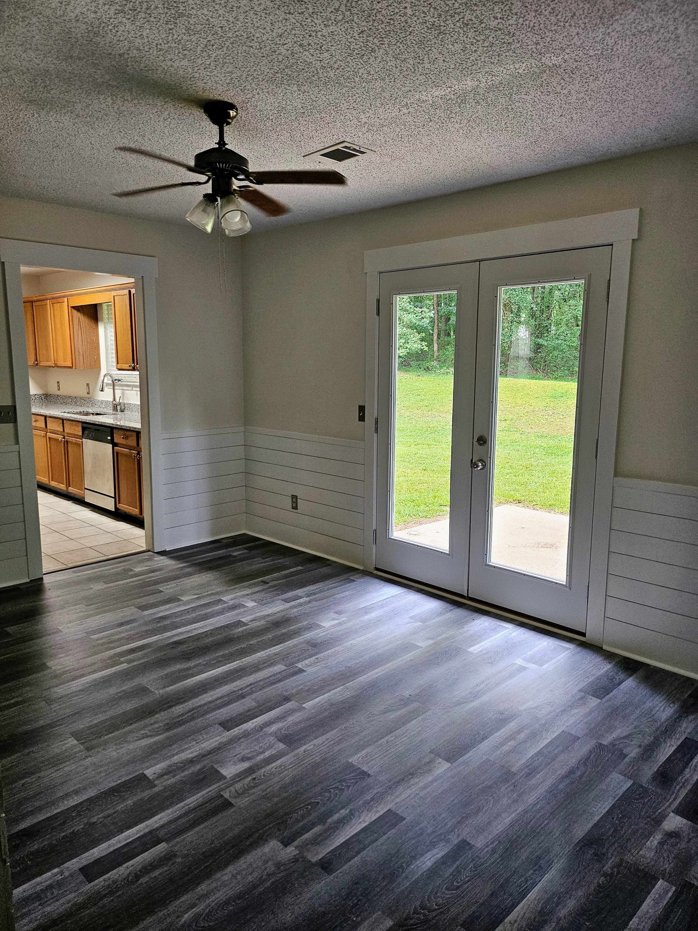 1151 Hunter Trail – photo 4