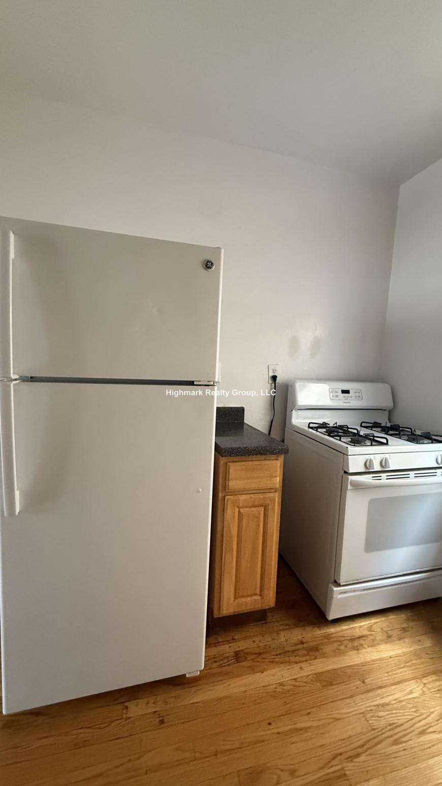 2340 West Touhy Ave. – photo 3