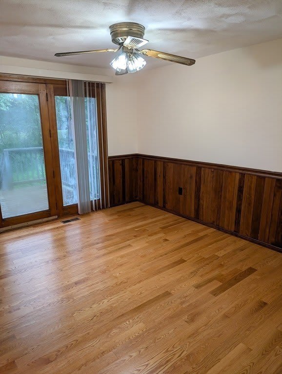 328 Wellman Ave. – photo 5