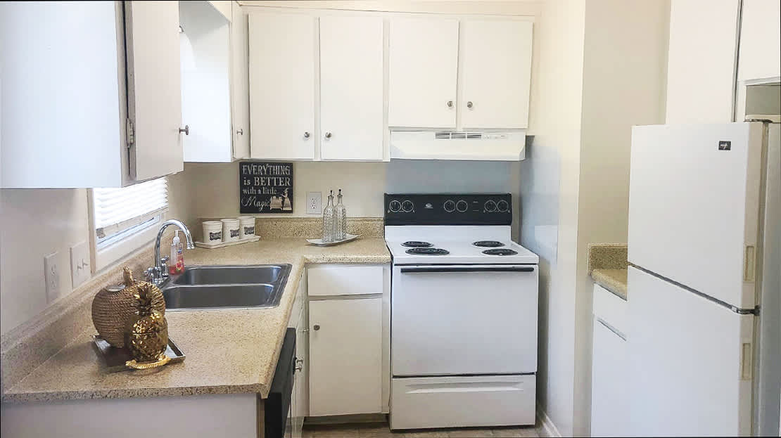 Woodstream Farms Apartments – photo 1