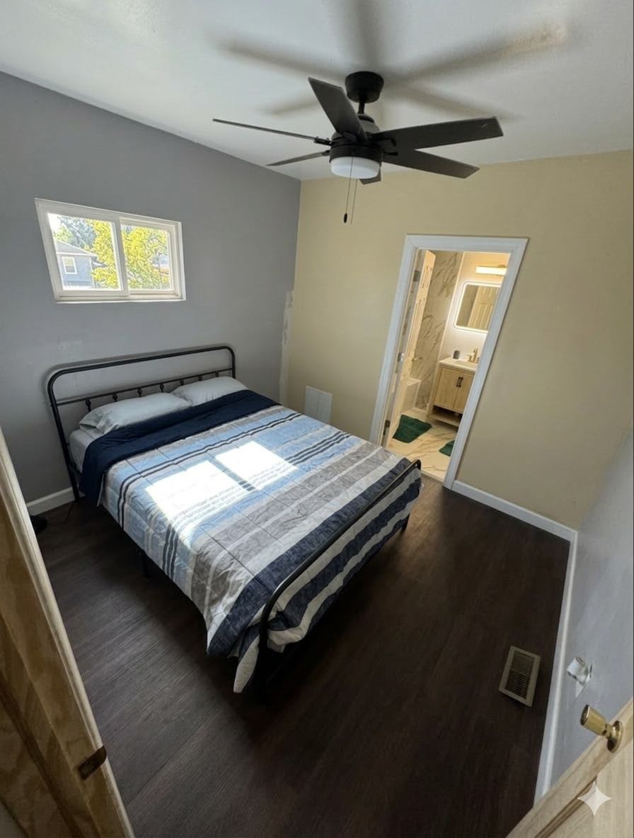 941 W 26th St – photo 4