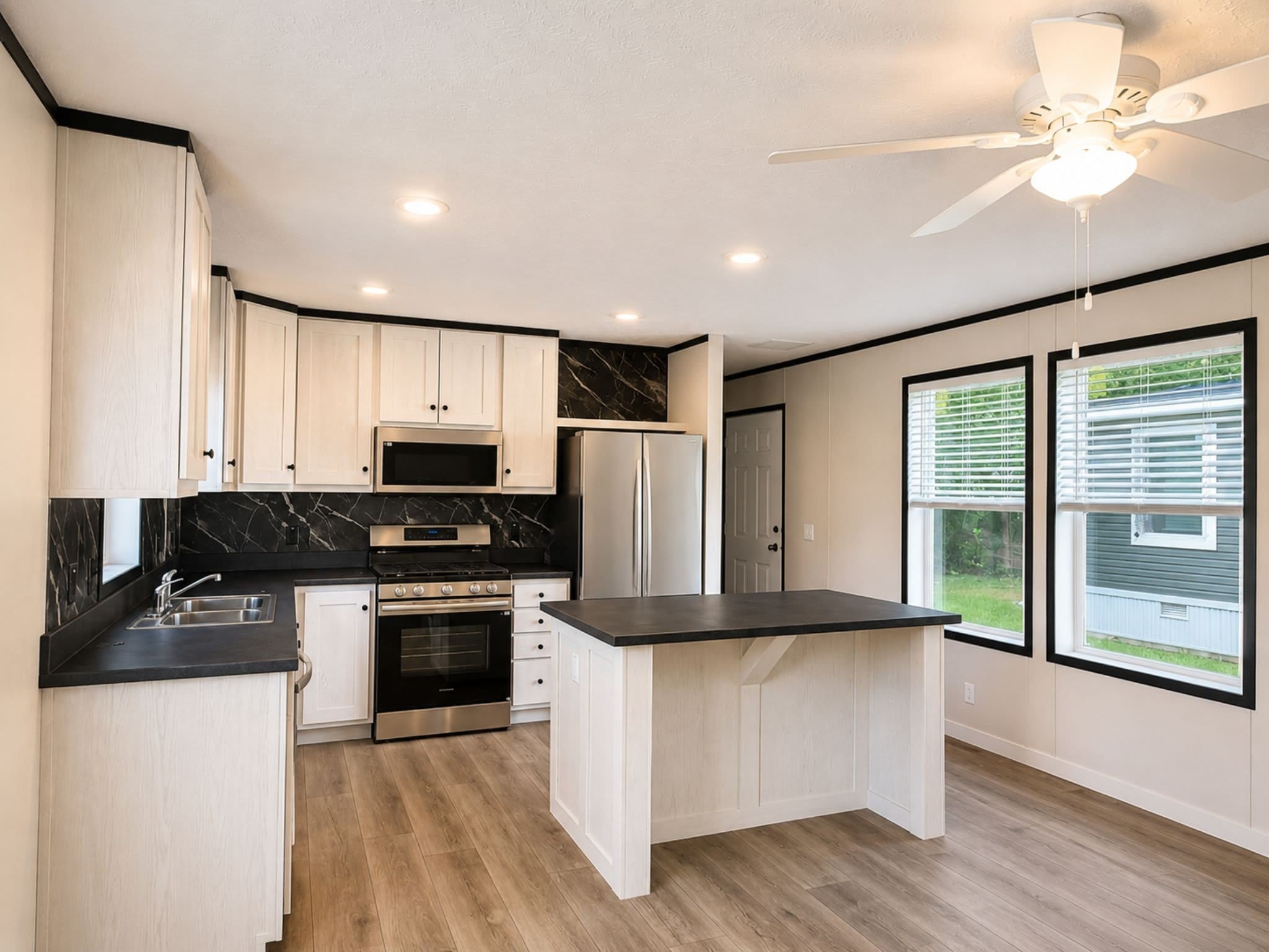 4204 Camary Lane – photo 2